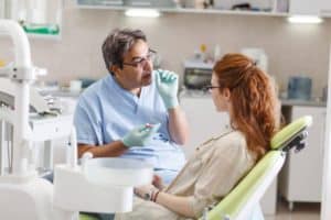 Dentist Explain Patient in Ashfield