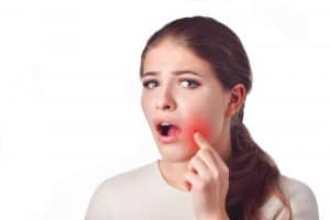 nerve damage sensitivity in the mouth